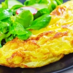 Omelette prosciutto e formaggio